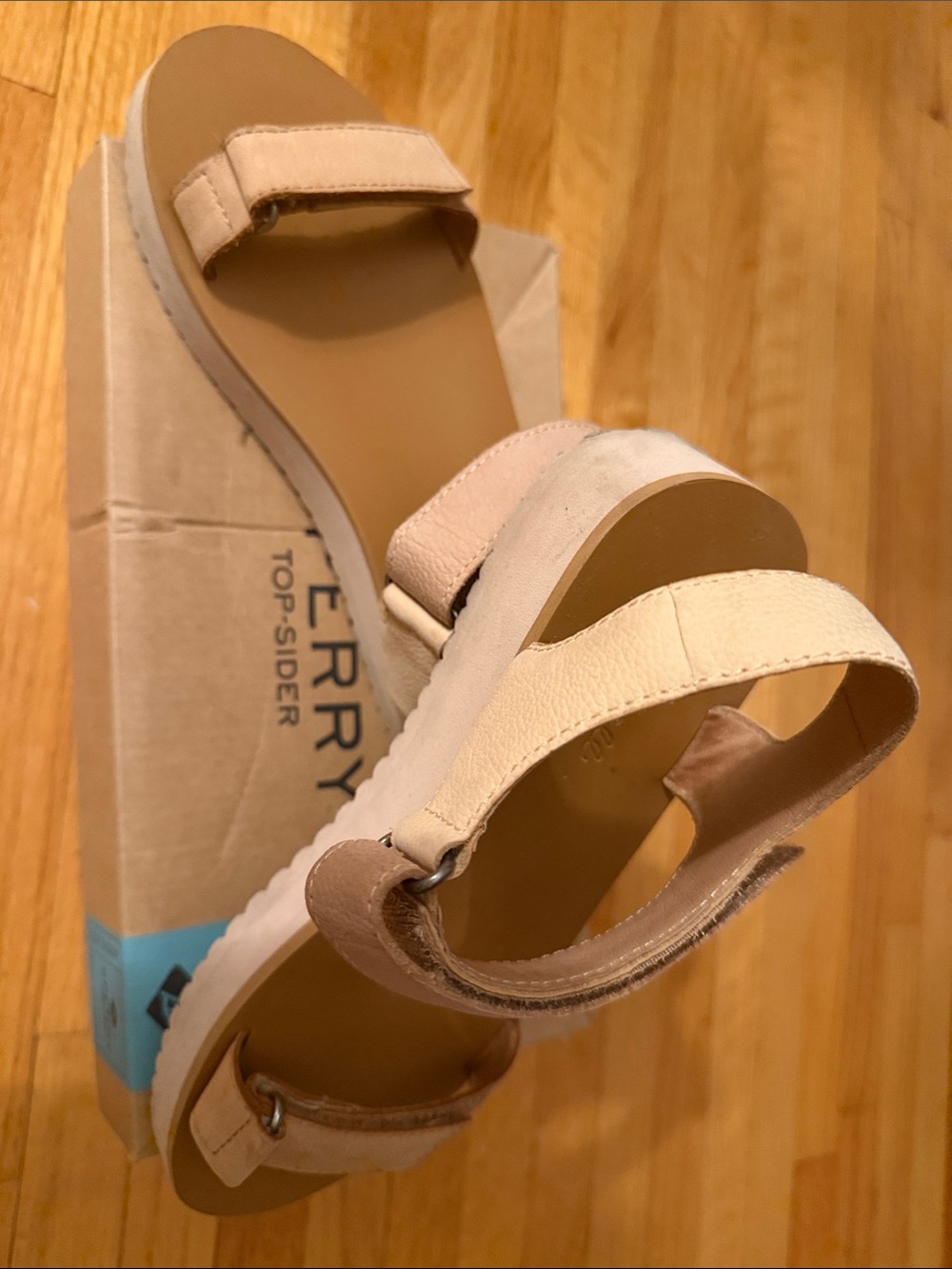 Madewell Women's Cream and Tan Adjustable Strap Platform Sandals